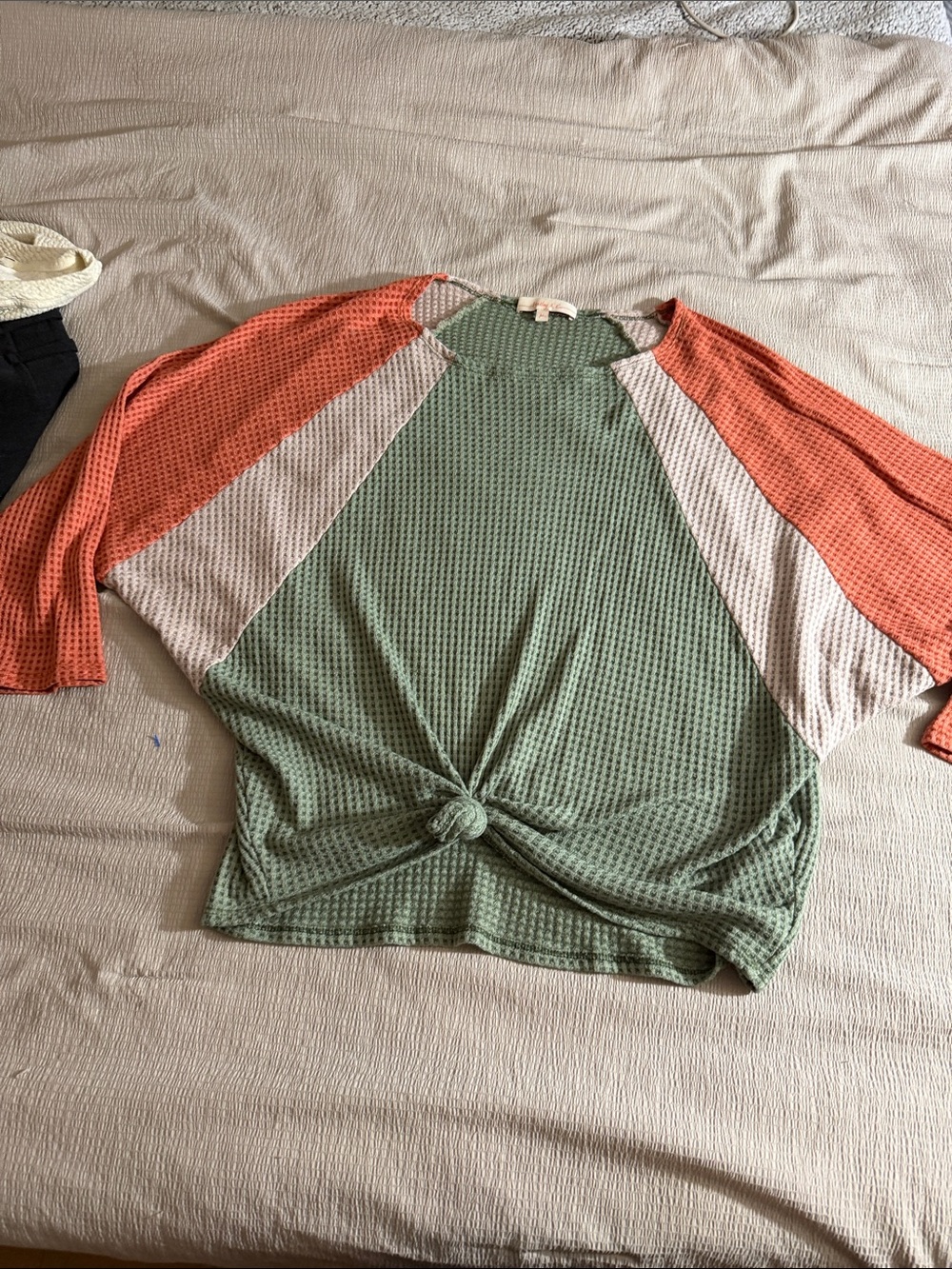 Colorblock Knot-Front Short Sleeve Top in Sage, Coral & Cream